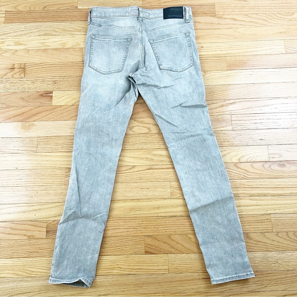 Express Gray Light Wash Skinny Jeans Size 29x 32 - Picture 2 of 4